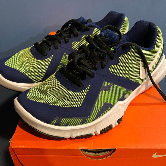 BN Boy’s Nike Flex Control lll Sneakers - Picture 7 of 7